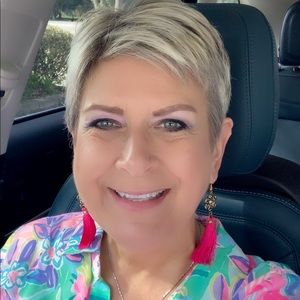 Meet your Posher, Diane